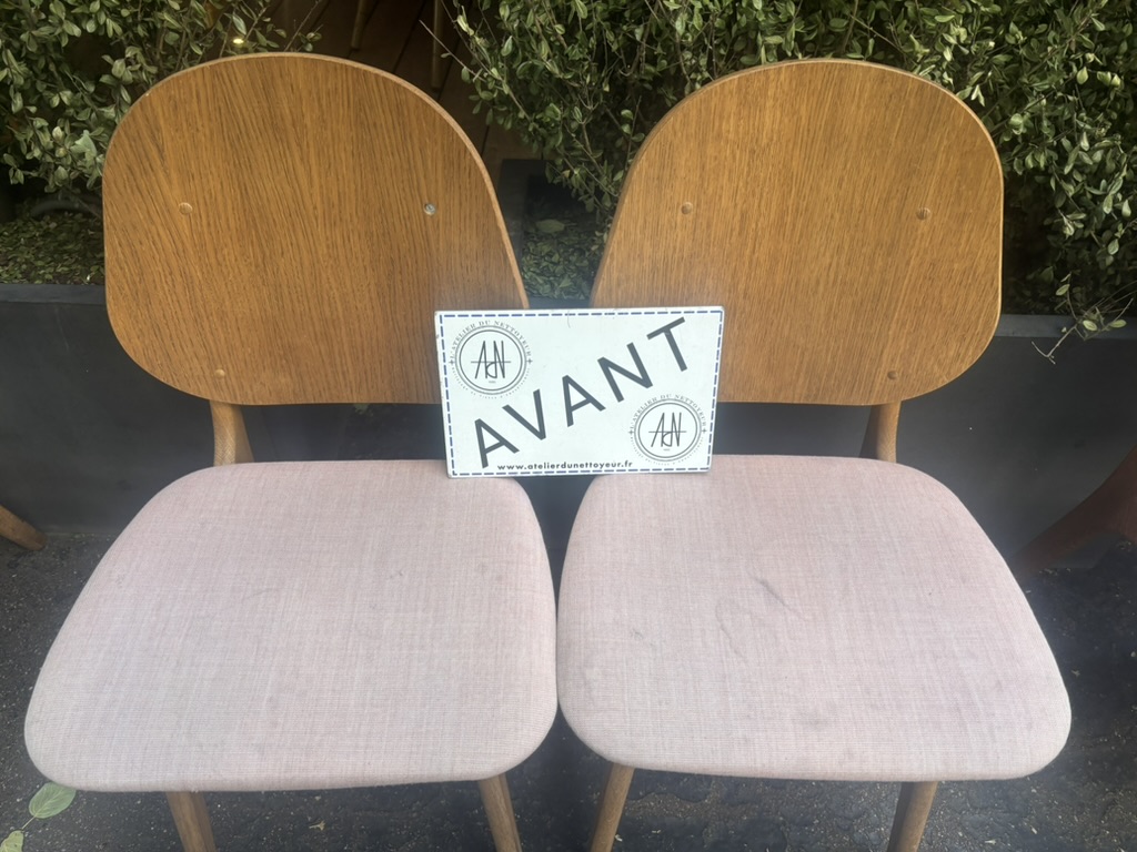 Chaise — avant