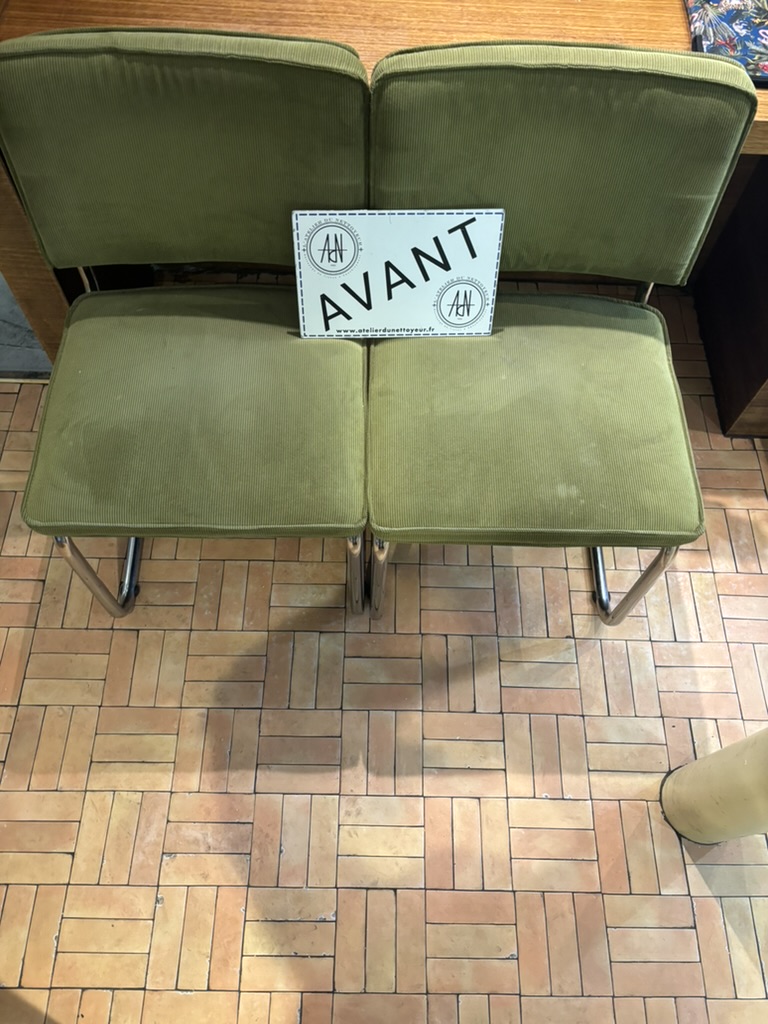Chaise — avant