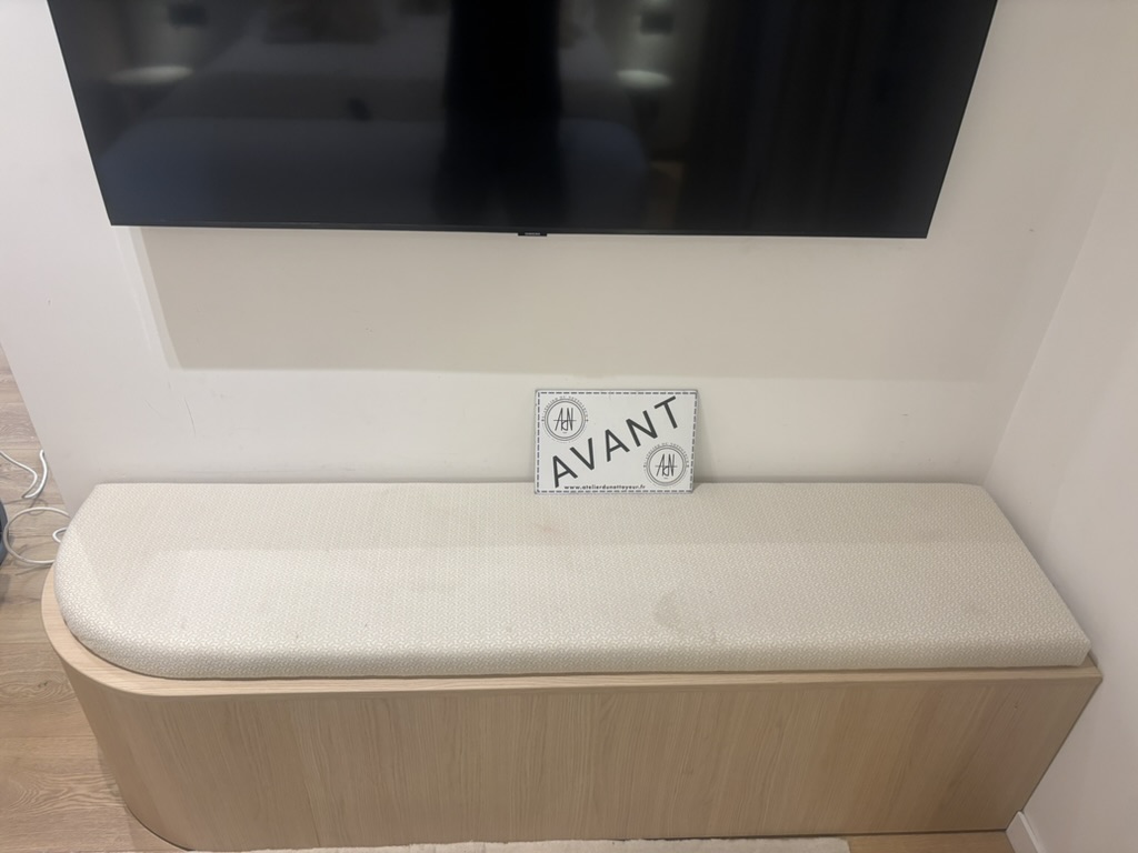 Canapé/banquette — avant