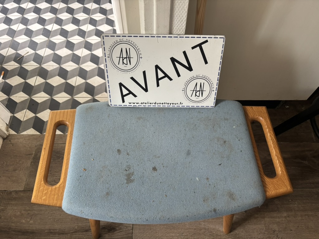 Chaise — avant